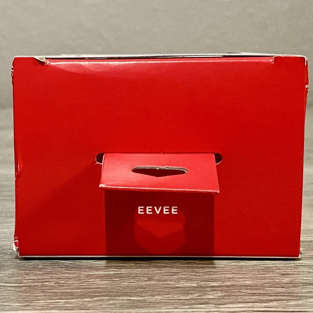 Hallmark Pokémon Eevee Christmas Ornament. New Inbox.